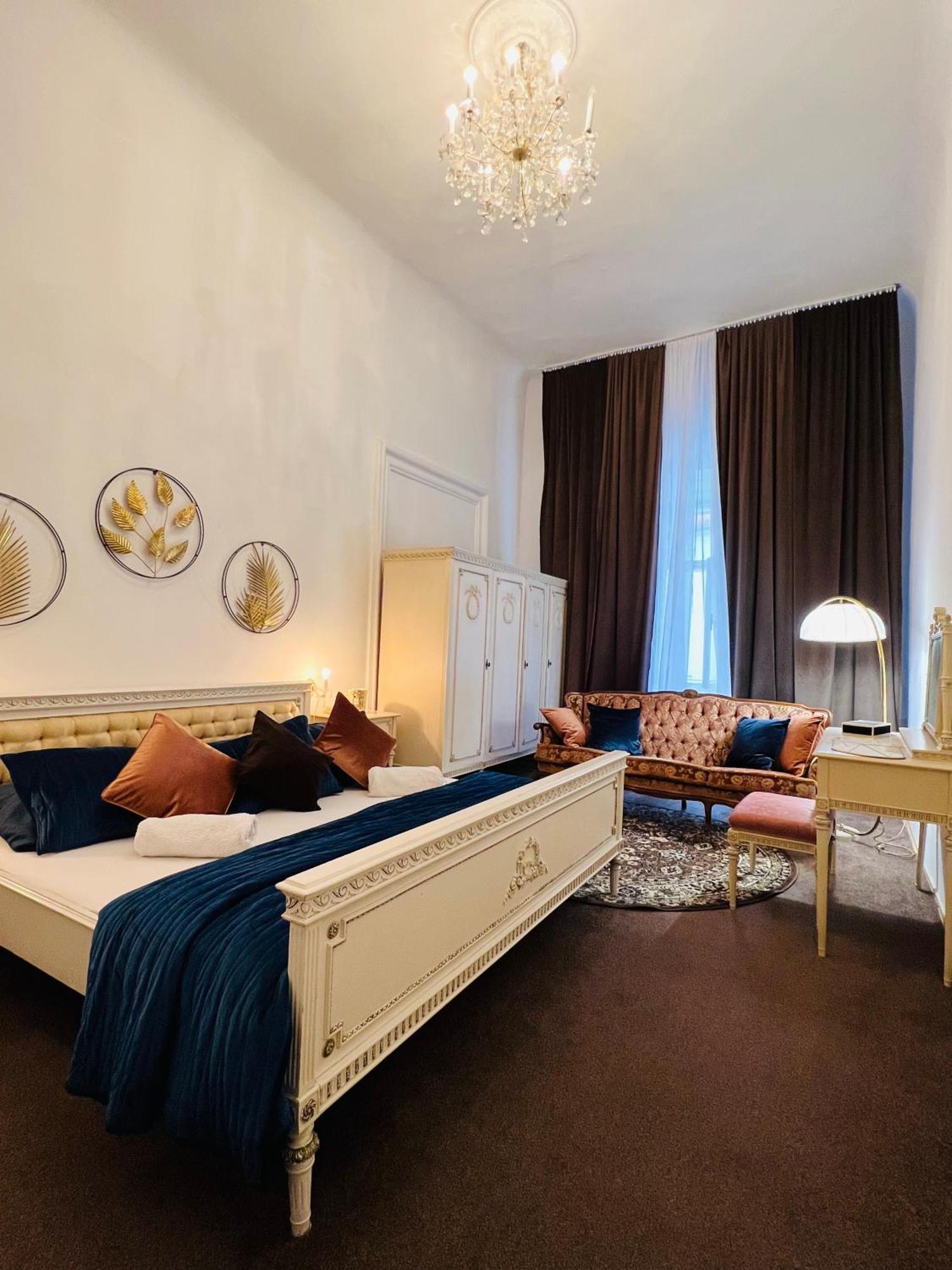 Ferienwohnung Csaky Palace Bratislava 1 Exterior foto